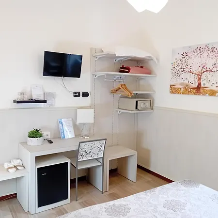 Stella Della Marina 3* 몬테로소 알 마레