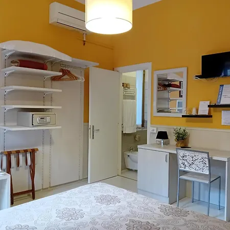 Stella Della Marina モンテロッソ・アル・マーレ